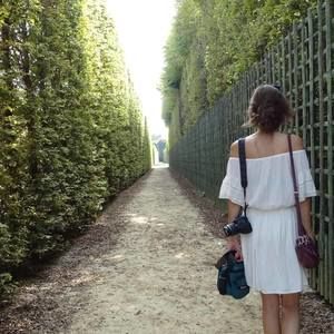 Meet your Posher, Tia